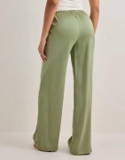 Nelly - Vihreä - Pull On Satin Pants