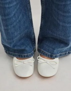 Nelly - Valkoinen - Effortless Ballerina