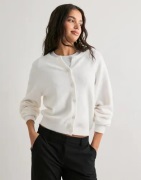 Nelly - Valkoinen - Fuzzy Knit Cardigan
