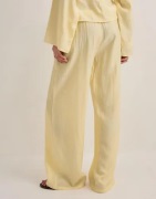 Nelly - Keltainen - Pull On Crinkled Pants