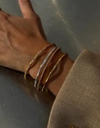 Muli Collection - Kulta - Thin Bangle Bracelet