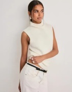 Neo Noir - Valkoinen - Odelia Knit Top