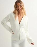 Nelly - Valkoinen - Waist Focus Zip Hoodie