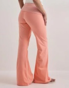 Nelly - Oranssi - Relaxed Yoga Pants